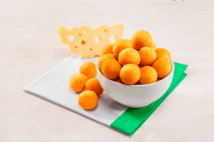 Mini bolinha de Queijo